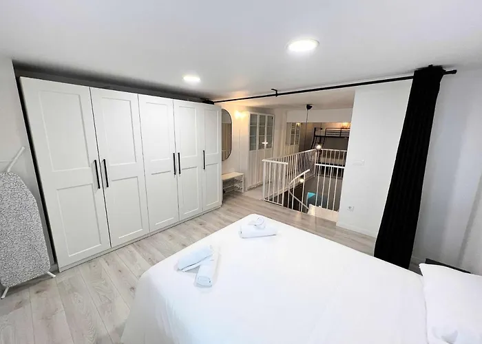 Apollo Project Coruna * A Coruna